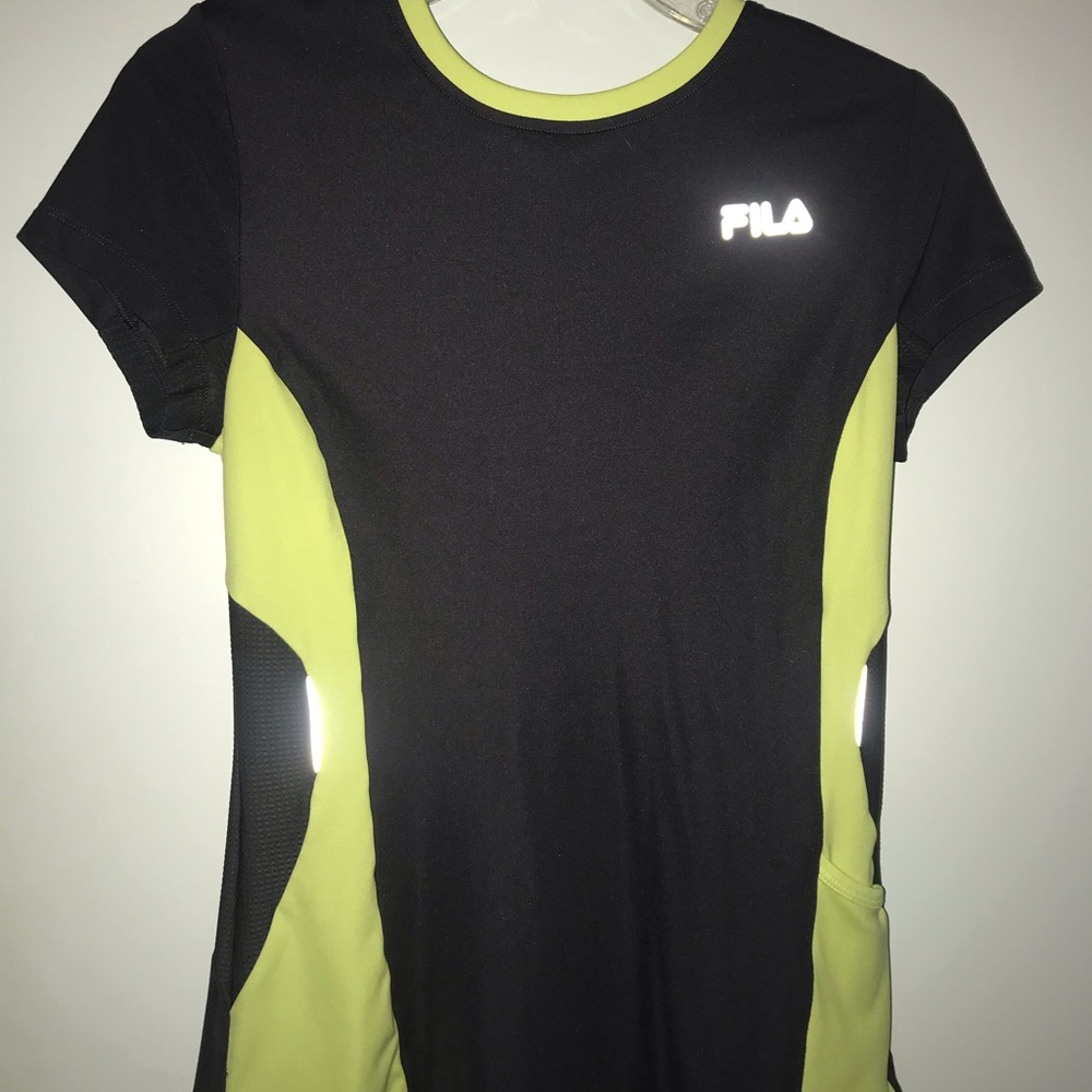Fila gym shirt